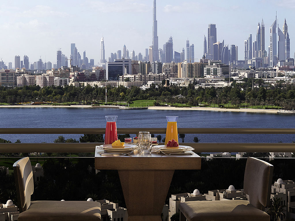 Pullman Dubai Creek City Centre Residences Ресторан фото